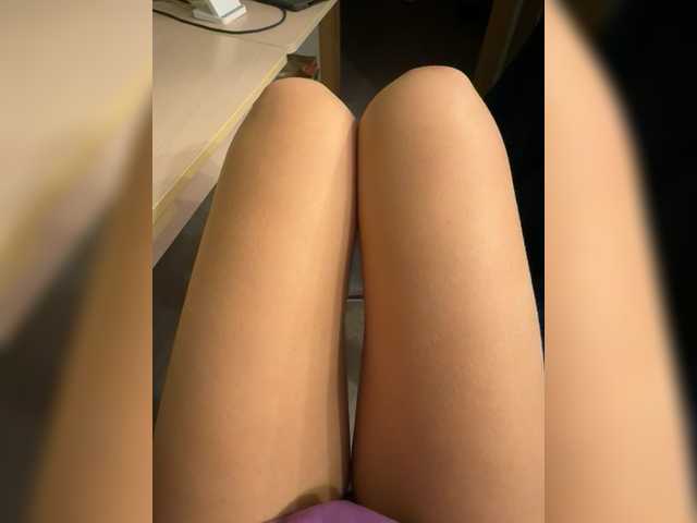 -DarinaXXX-'s BongaCams show and profile