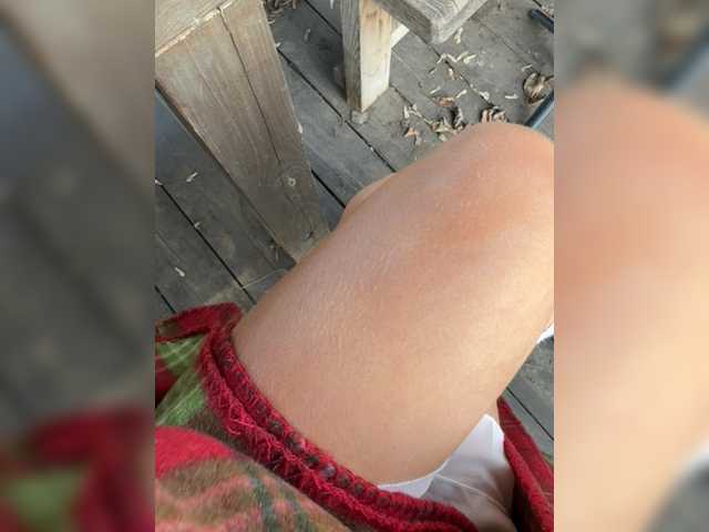 -DarinaXXX-'s BongaCams show and profile