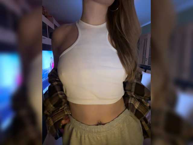 в попе у -DarinaXXX-