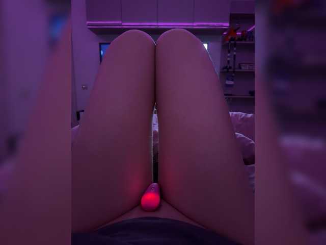 -DarinaXXX-'s BongaCams show and profile