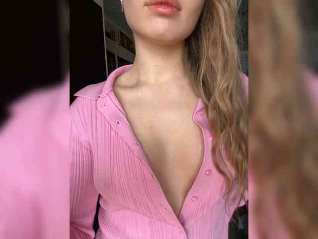 -DarinaXXX- Live Webcam on BongaCams