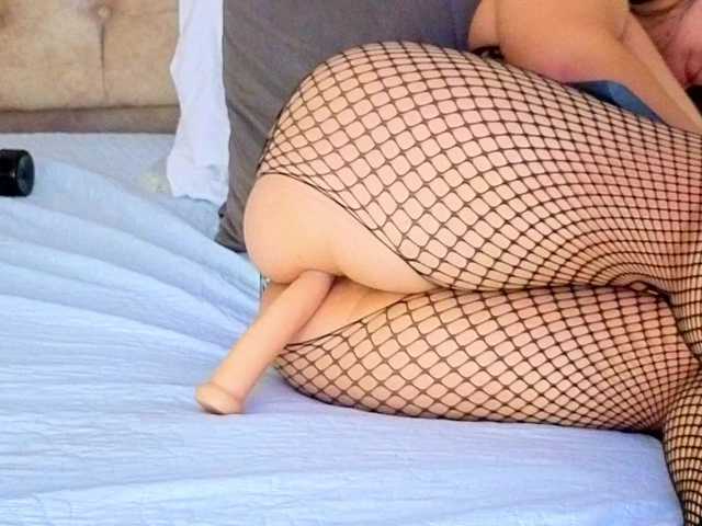 AmbarLorem's BongaCams show and profile