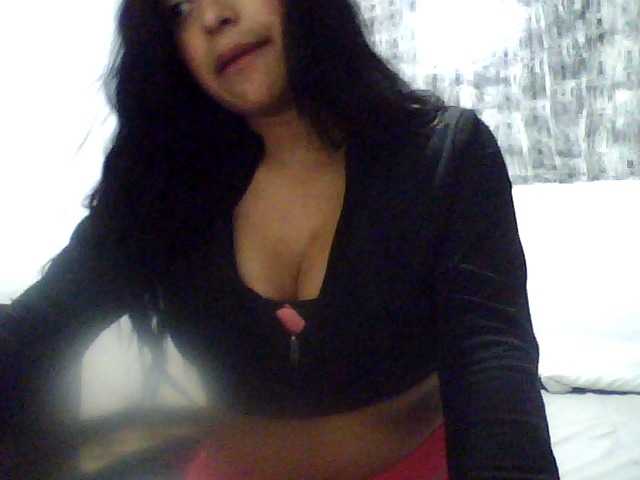 katemossi's BongaCams show and profile