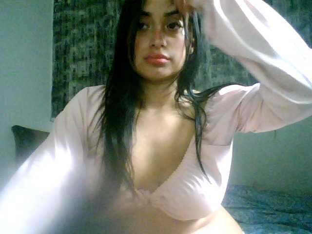 katemossi's BongaCams show and profile