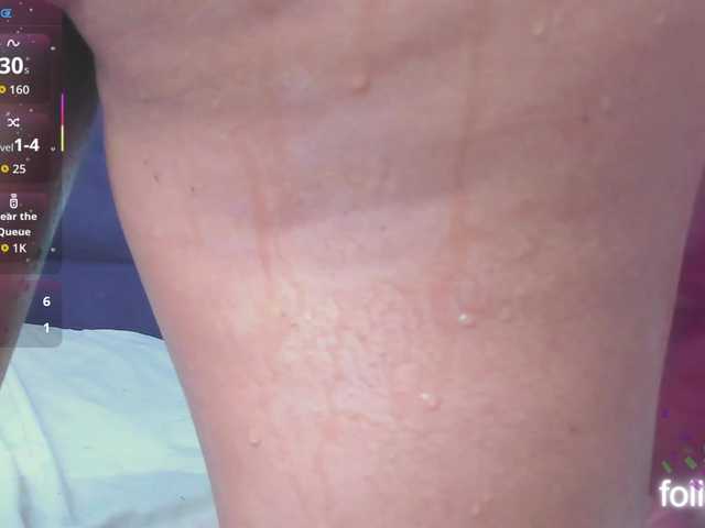 VeronicaSquirt's BongaCams show and profile