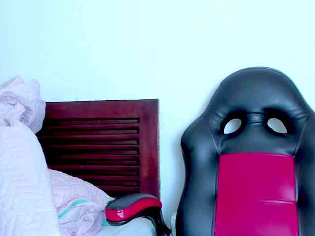 veronicasquirt webcam