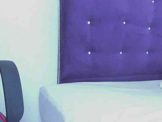 veronicasquirt webcam