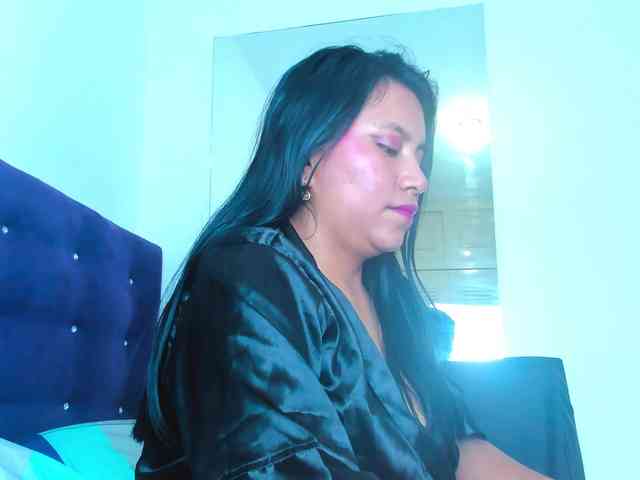 veronicasquirt webcam