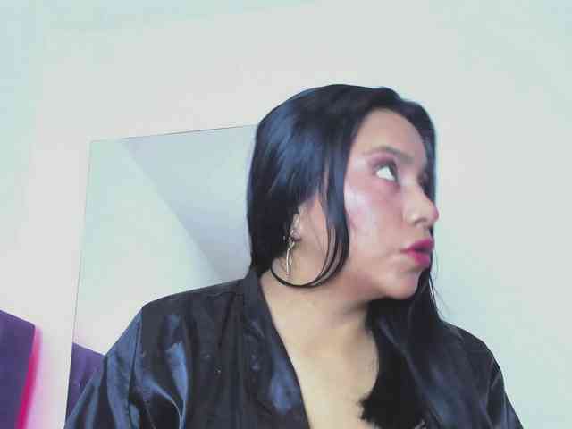 veronicasquirt webcam