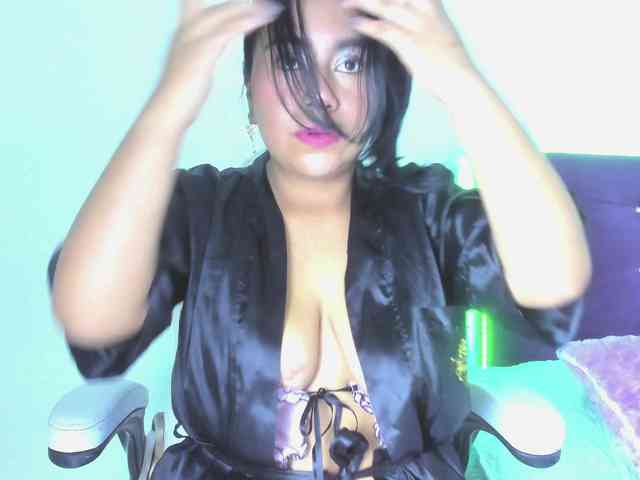 veronicasquirt webcam