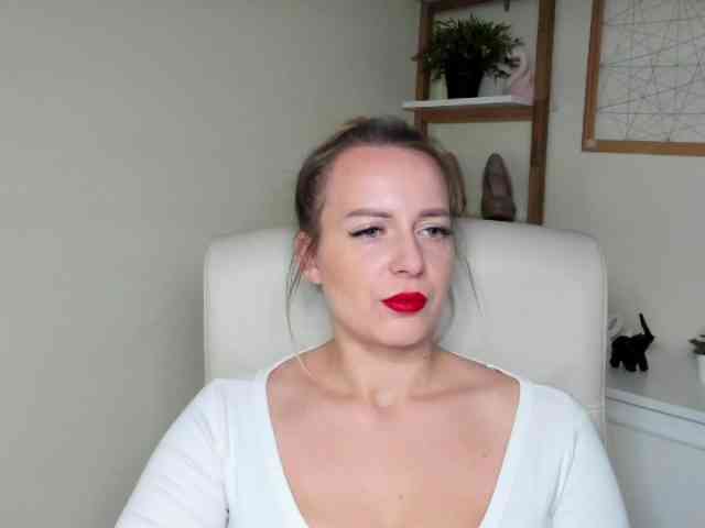 Karenyourwish webcam