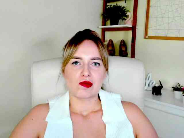 Karenyourwish webcam