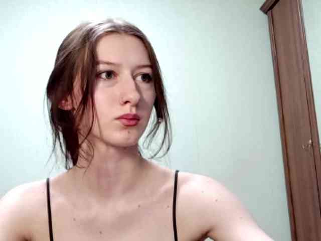 ChantayBriddell webcam