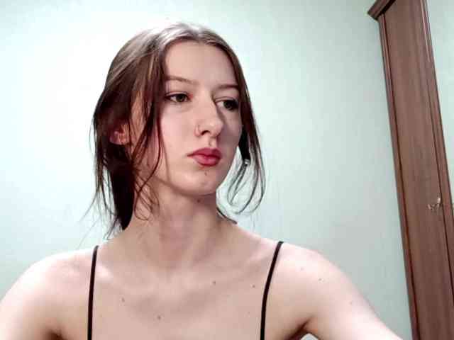 ChantayBriddell webcam