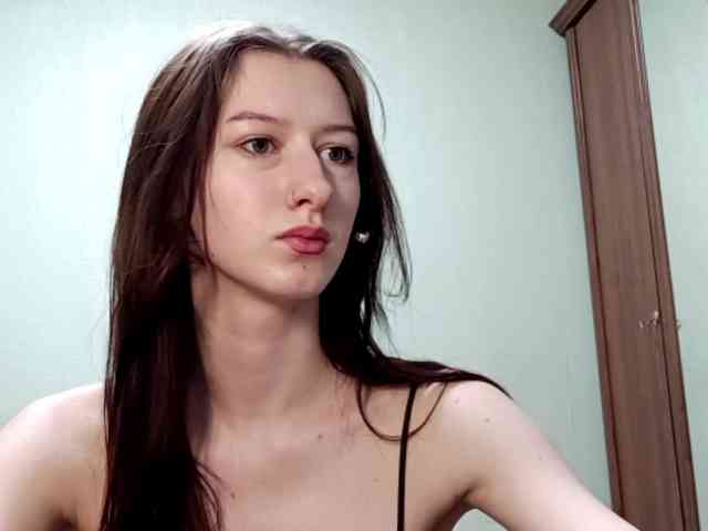 ChantayBriddell webcam