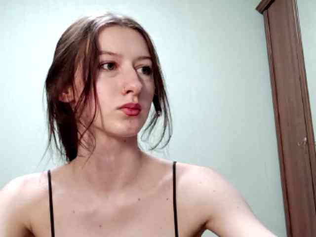 ChantayBriddell webcam