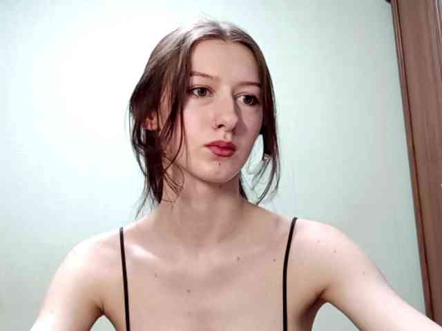 ChantayBriddell webcam