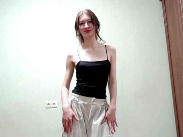 ChantayBriddell webcam