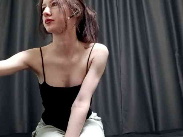 ChantayBriddell webcam