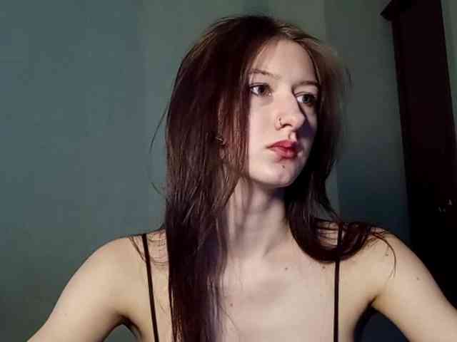 ChantayBriddell webcam