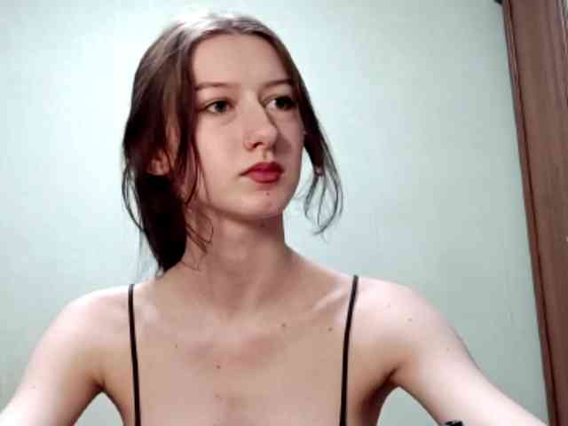 ChantayBriddell webcam