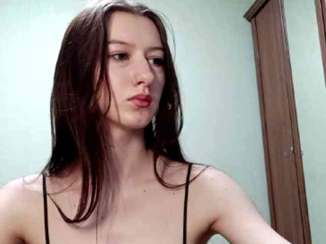 ChantayBriddell webcam