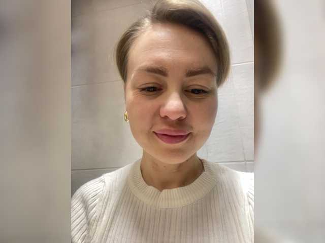 MartaLuna's BongaCams show and profile