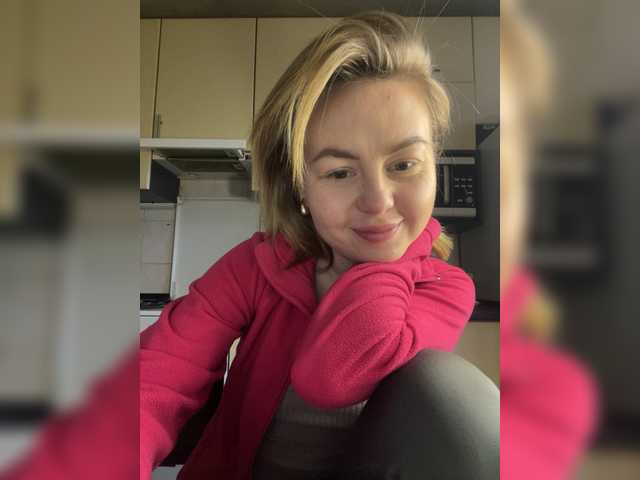 MartaLuna's BongaCams show and profile