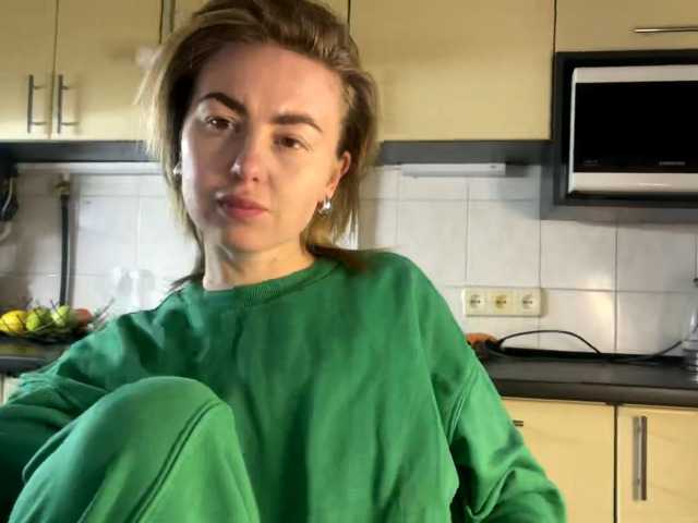 MartaLuna's BongaCams show and profile