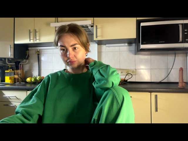 MartaLuna's BongaCams show and profile