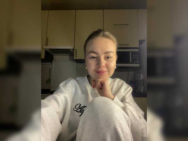 MartaLuna's BongaCams show and profile