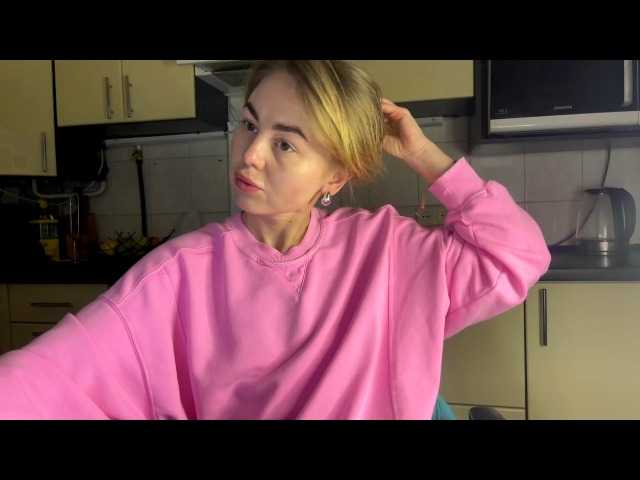 MartaLuna's BongaCams show and profile