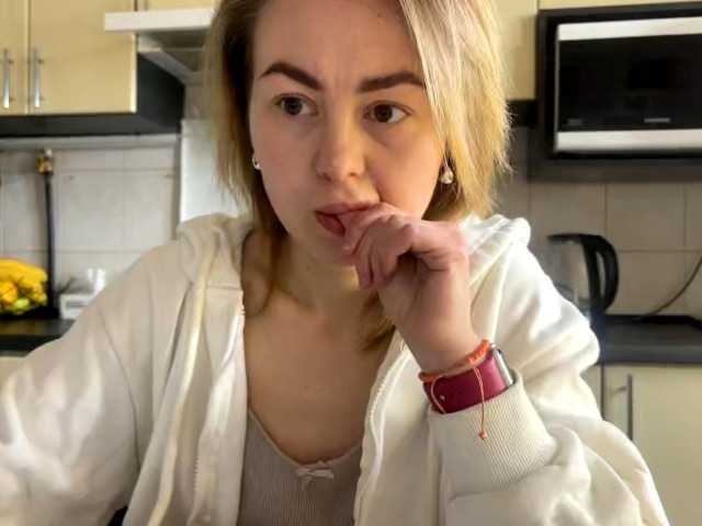 MartaLuna's BongaCams show and profile