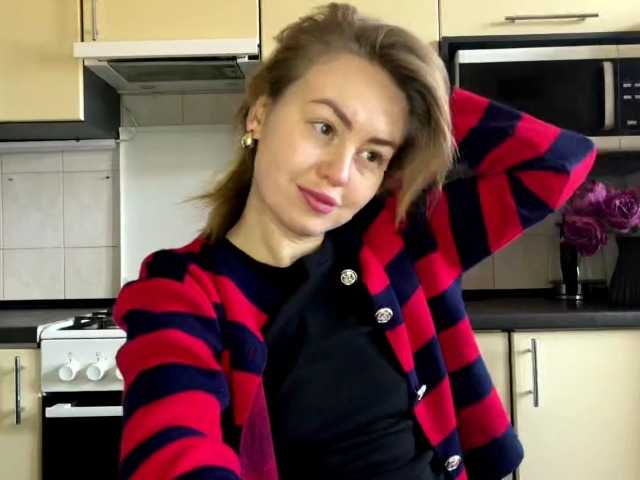 MartaLuna's BongaCams show and profile