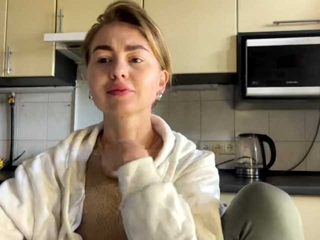 MartaLuna's BongaCams show and profile