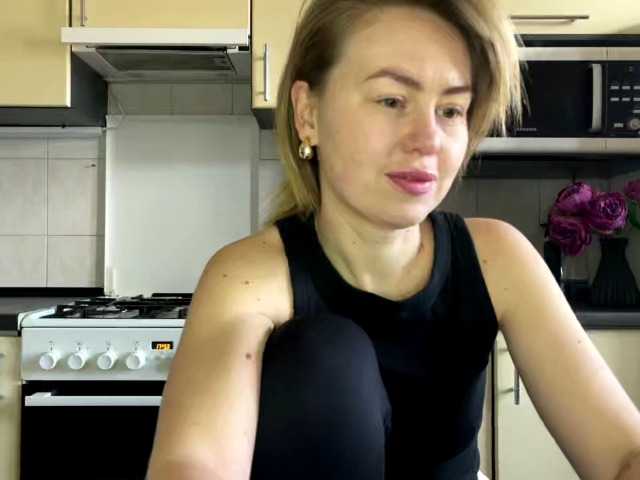 MartaLuna's BongaCams show and profile