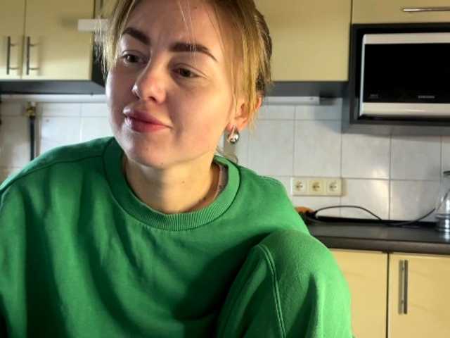 MartaLuna's BongaCams show and profile