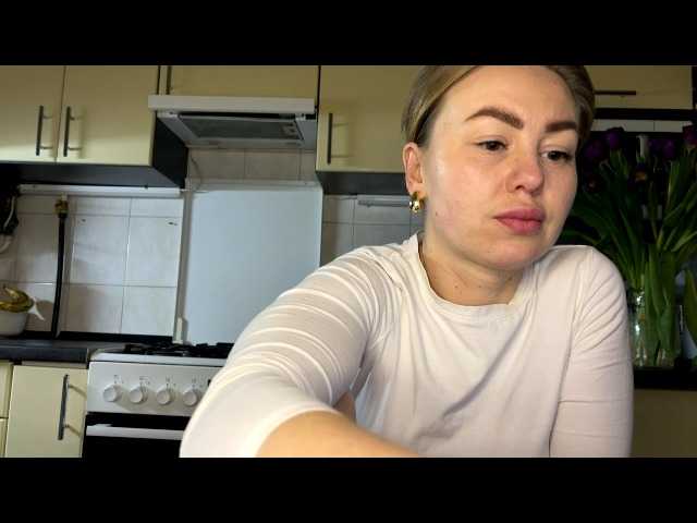 MartaLuna's BongaCams show and profile