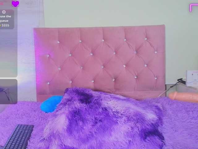 pamela-boobs's BongaCams show and profile