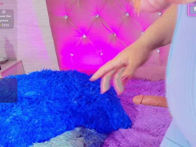 pamela-boobs's BongaCams show and profile