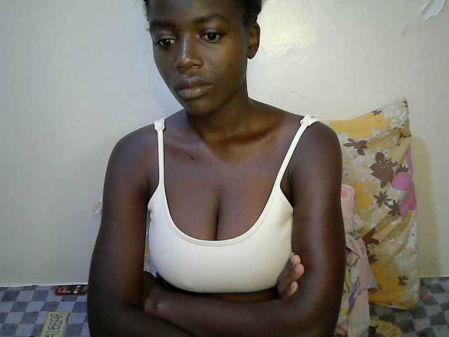 Sexy-alia's BongaCams show and profile