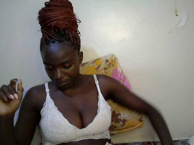 Sexy-alia's BongaCams show and profile