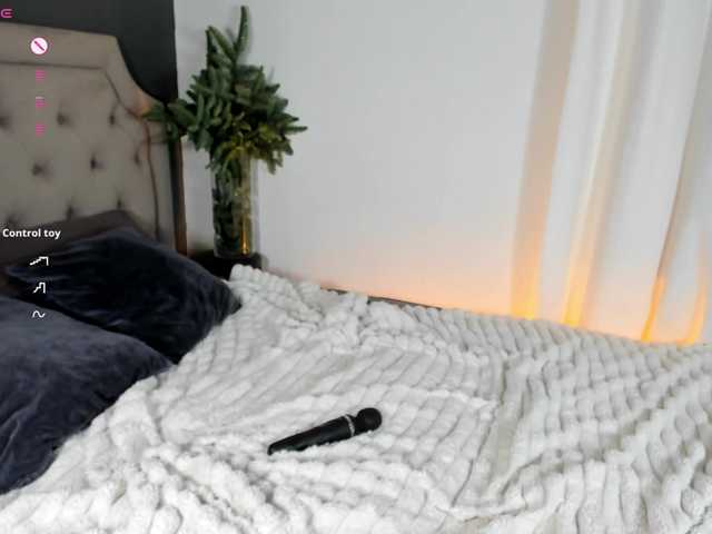 MissBunny's BongaCams show and profile