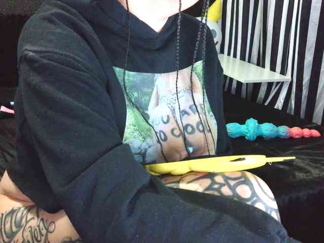 fetishslut4u fetishslut4u