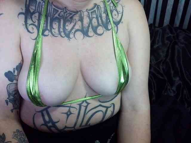 fetishslut4u fetishslut4u