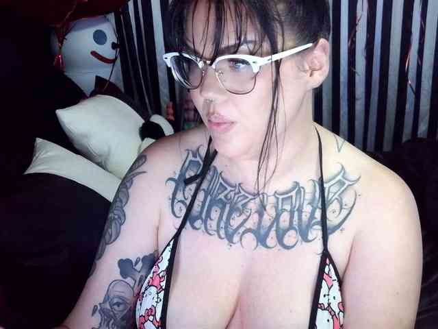 fetishslut4u fetishslut4u