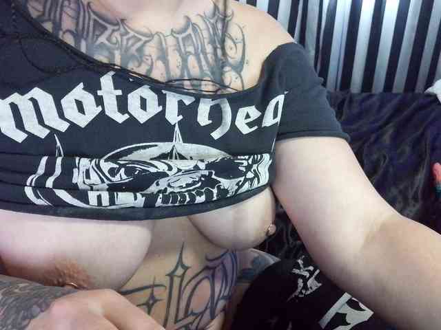 fetishslut4u fetishslut4u