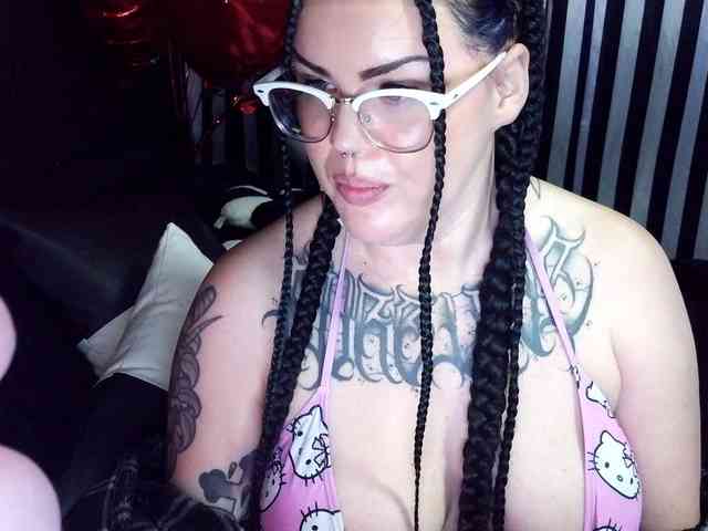 fetishslut4u Live Webcam on BongaCams