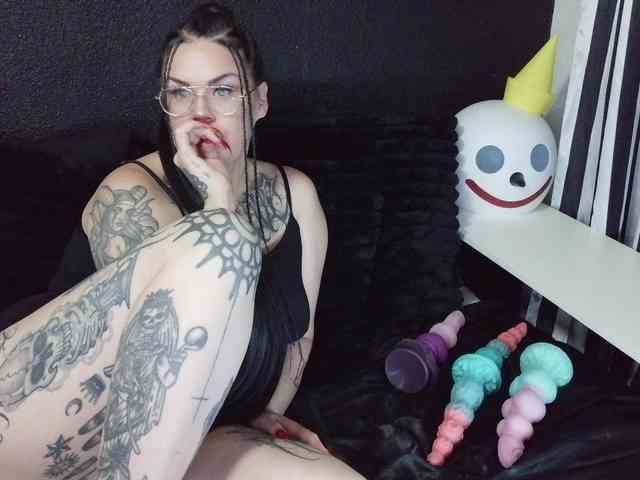 fetishslut4u fetishslut4u