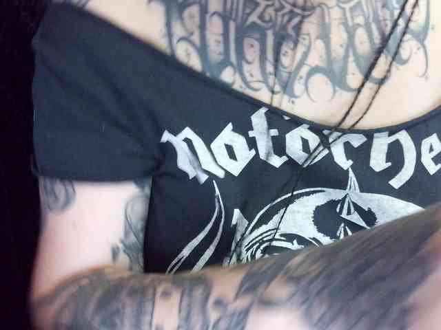 fetishslut4u fetishslut4u